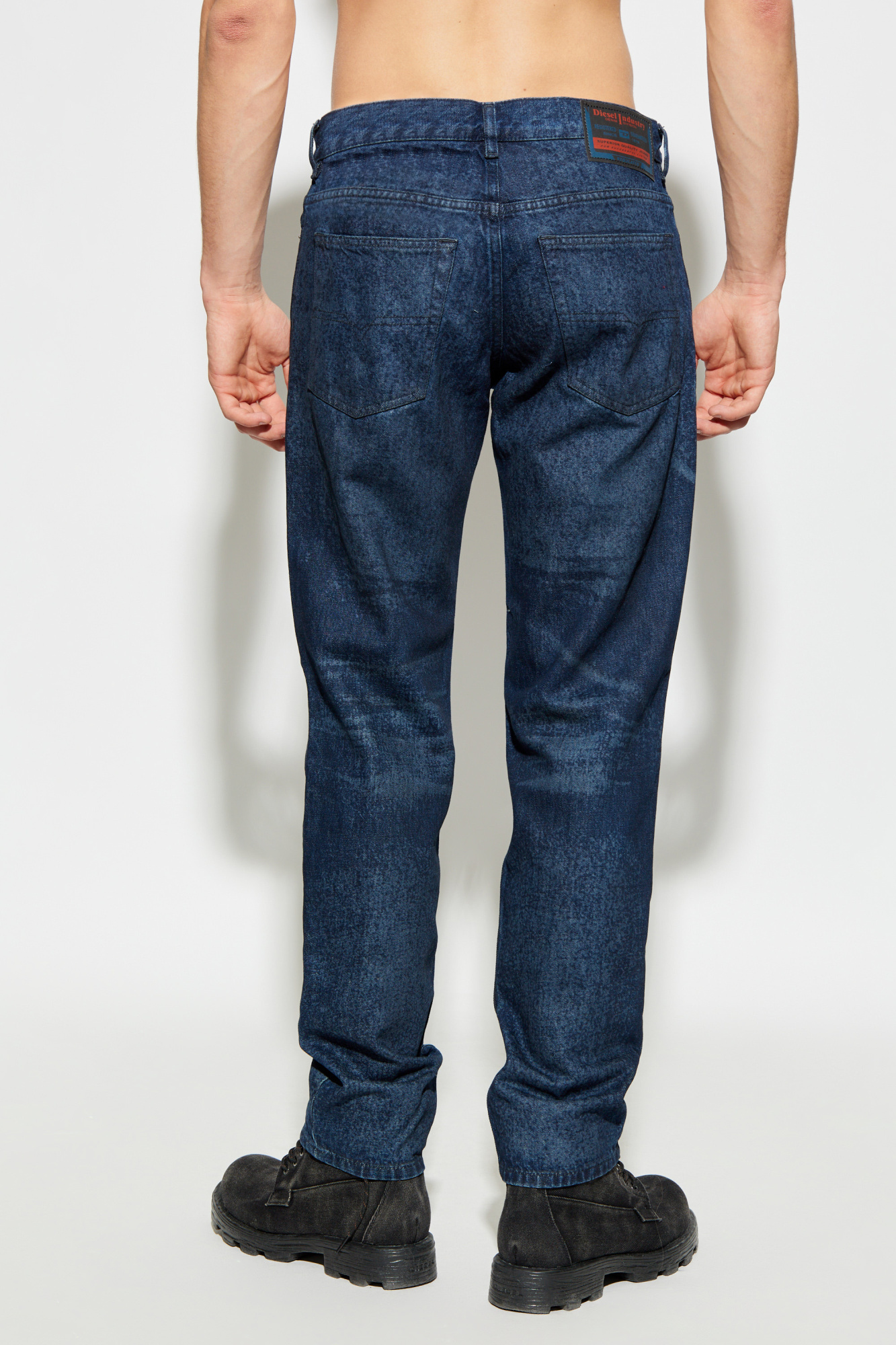 Diesel Jeans `2023 D-FINITIVE-S3` | Men's | Vitkac